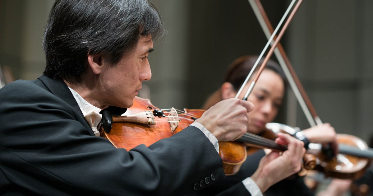 Man playing violin