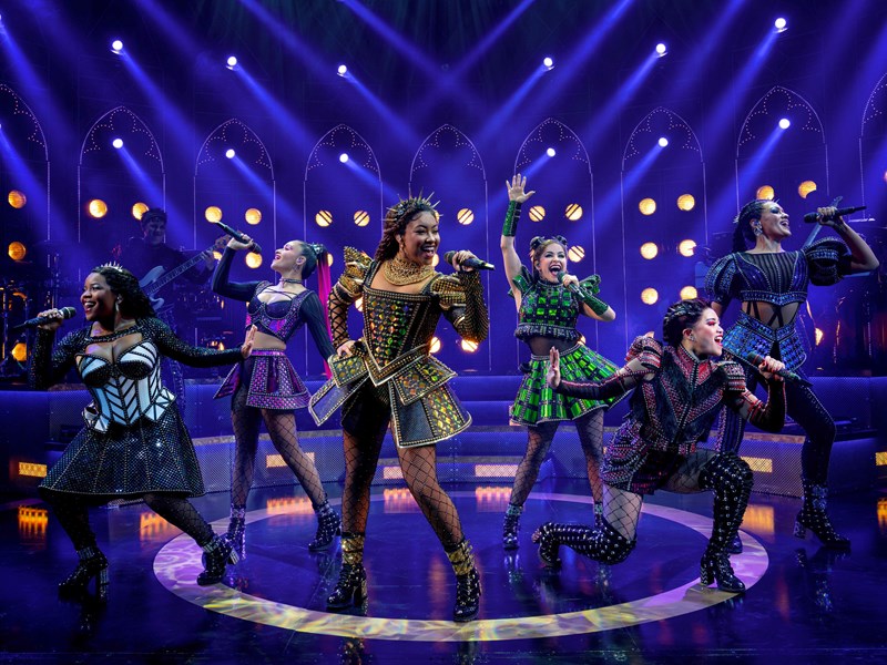The North American Tour Boleyn Company of SIX