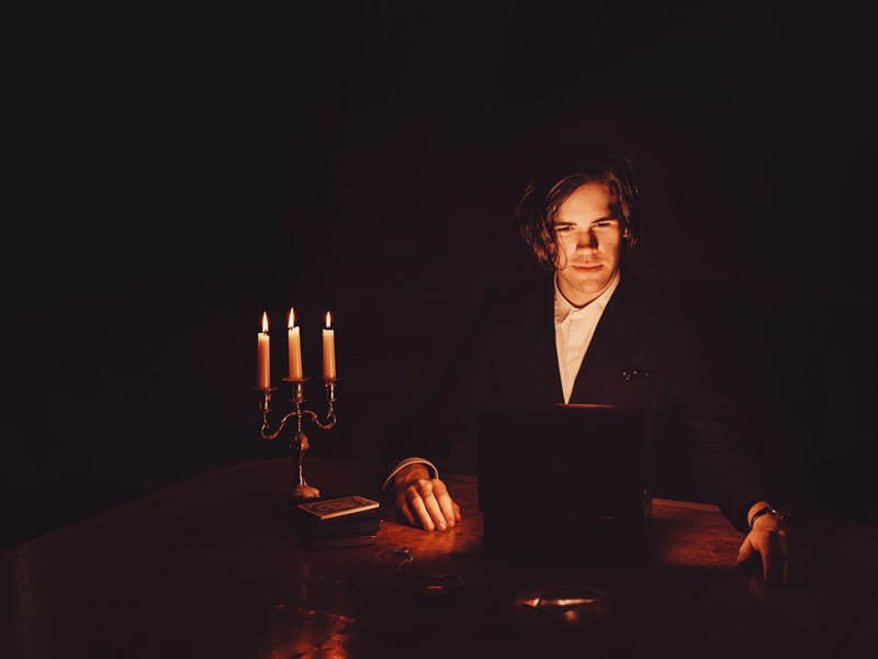 Scott Silven: At The Illusionist's Table
